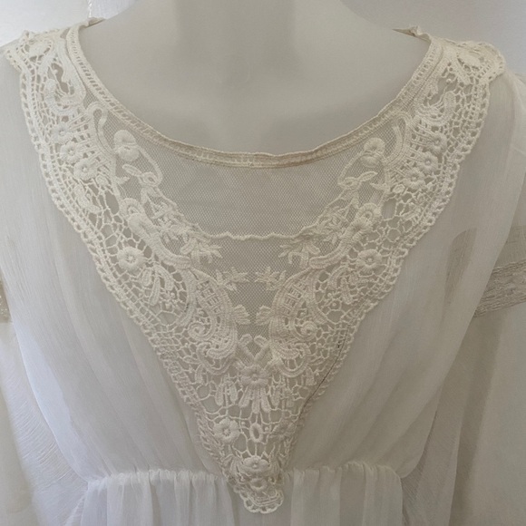 Free PEOPLE Off-White Sheer Boho Lace Blouse Women SP Small Petite - Picture 3 of 6